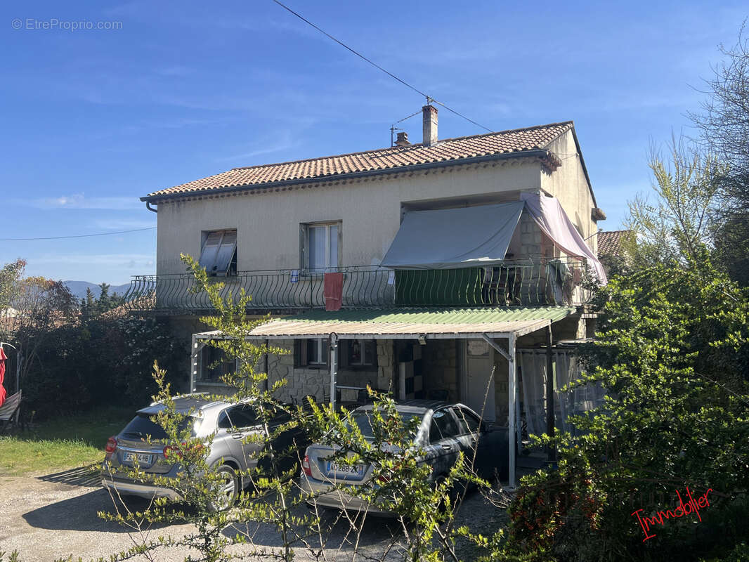 Maison à VAISON-LA-ROMAINE