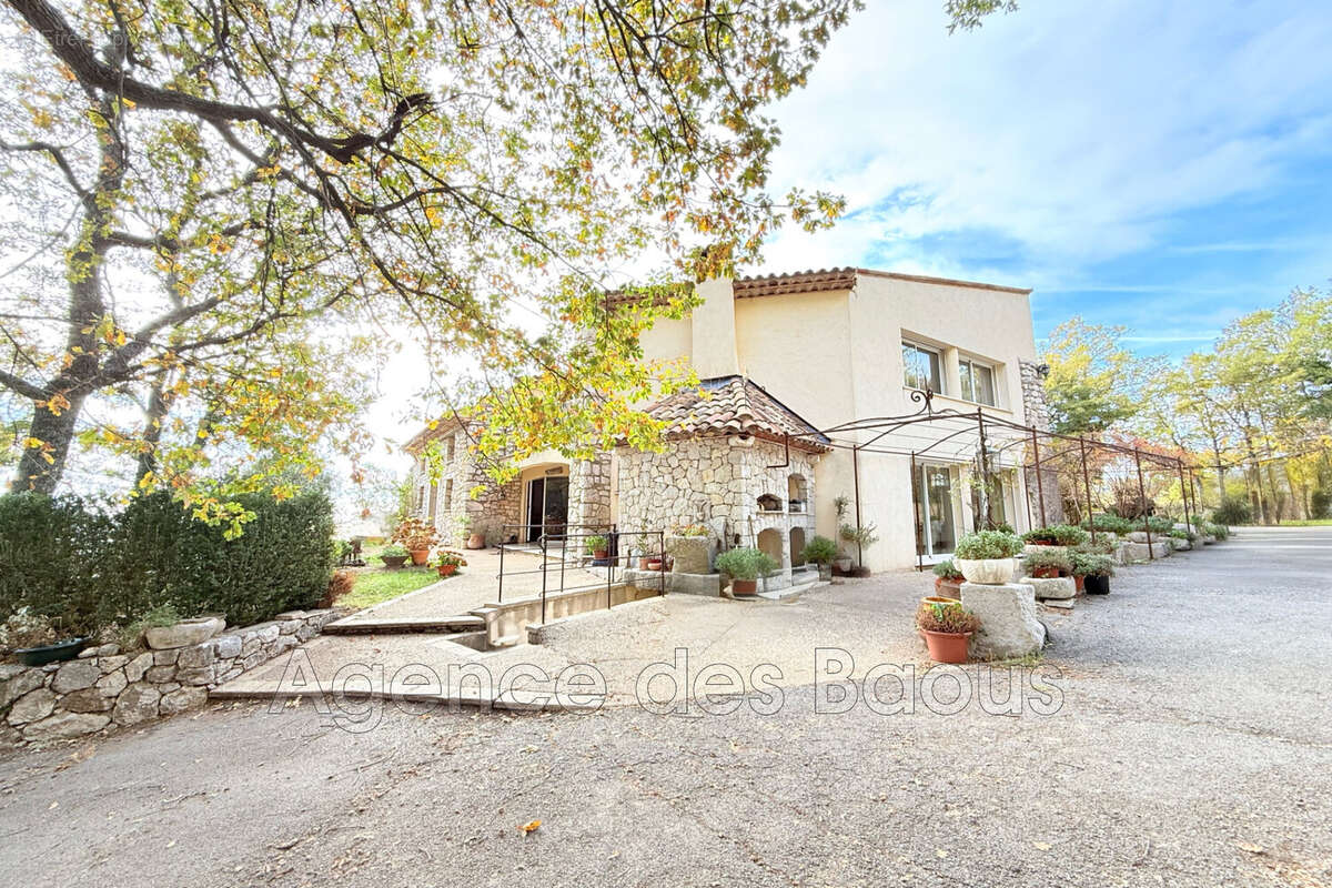 Maison à COURSEGOULES