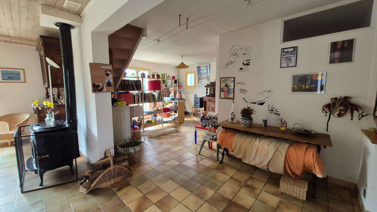 Maison à MEURSAC