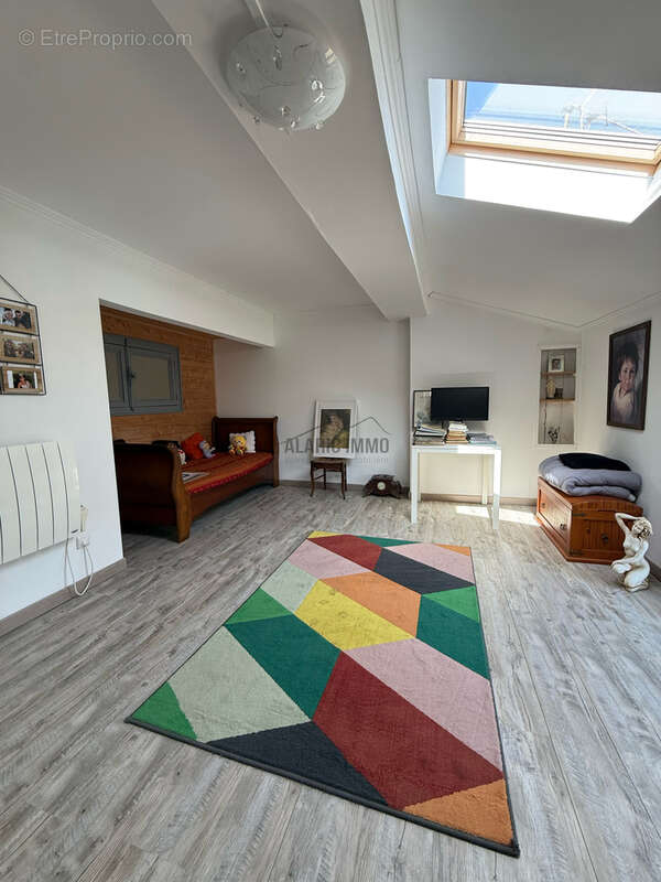 Maison de village en pierre 144 m2  avec jardin - photo 5