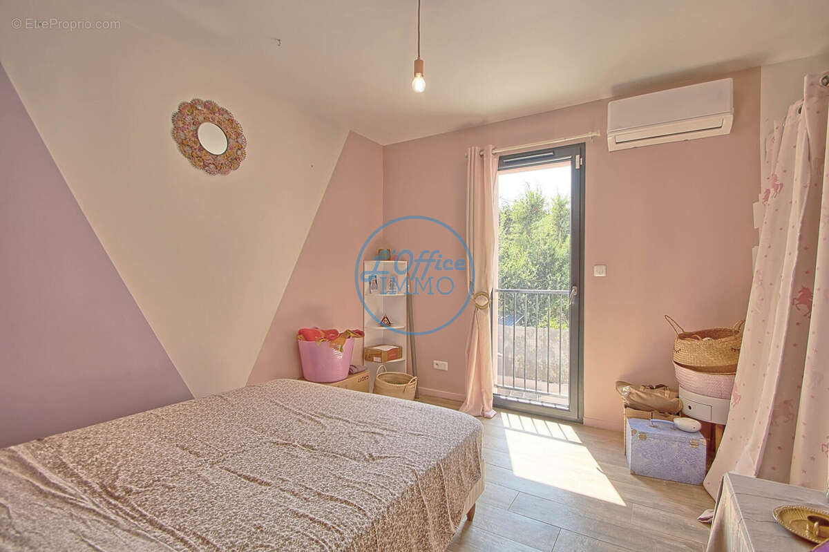 Maison 120 m² à Forcalqueiret  - photo 6