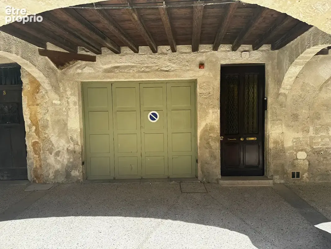 Maison Villeneuve Les Avignon 8 pièces avec garage. - photo 3