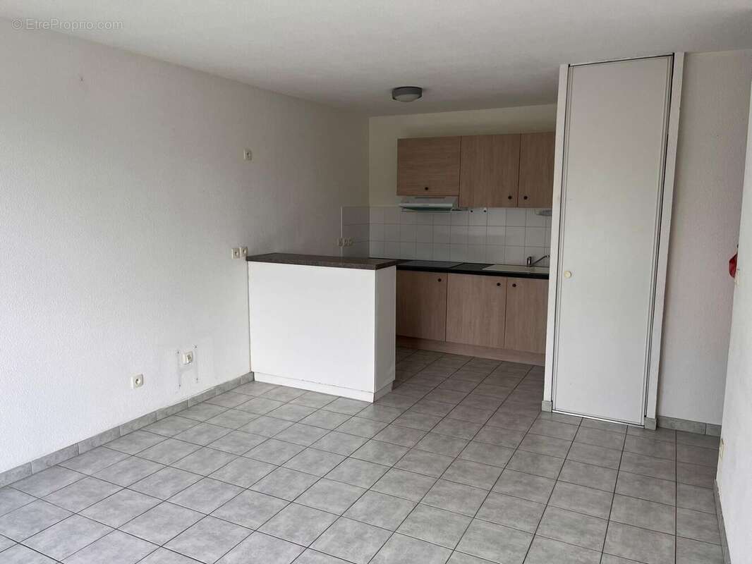 Photo 5 - Appartement à LA RIVIERE-SAINT-SAUVEUR