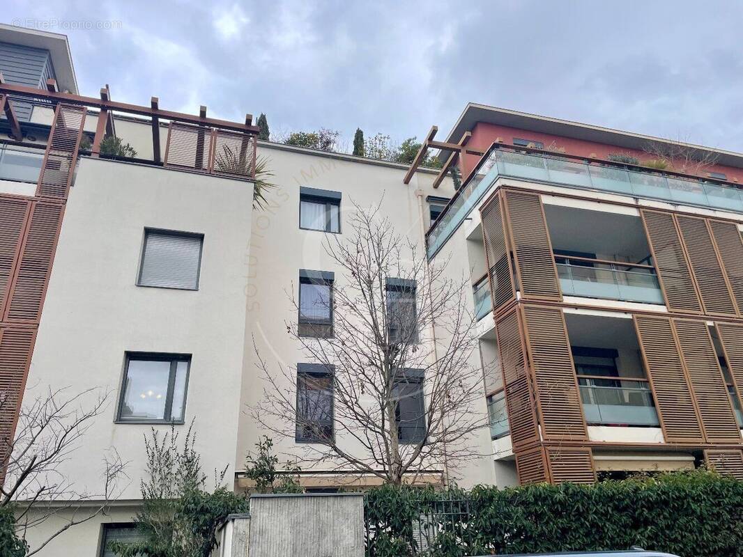 Photo 1 - Appartement à TASSIN-LA-DEMI-LUNE