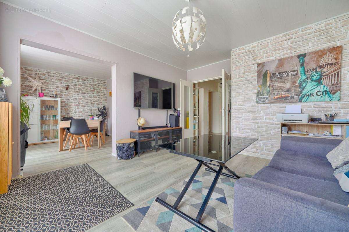 Appartement à CROSNE