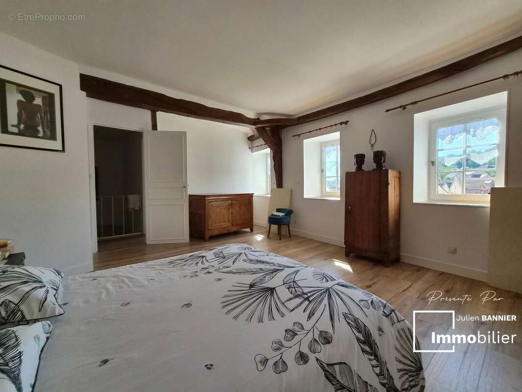 Maison à MAULE