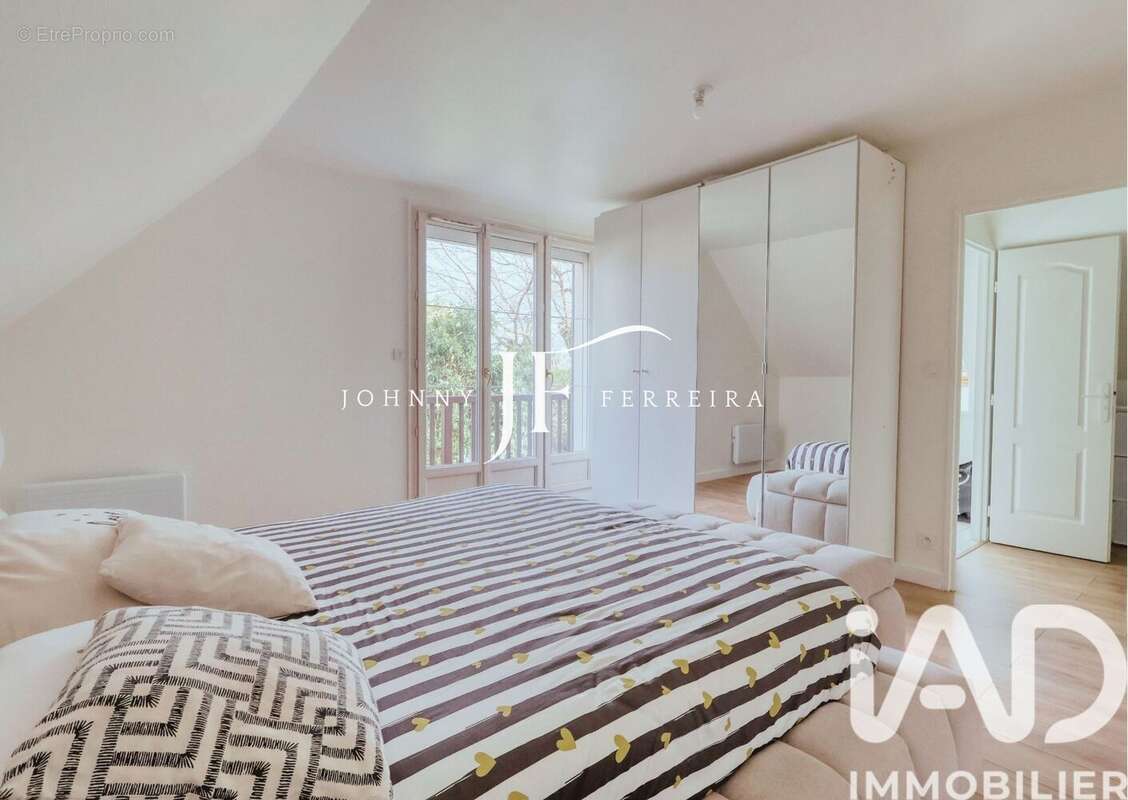 Maison 150 m² à Groslay  - photo 8