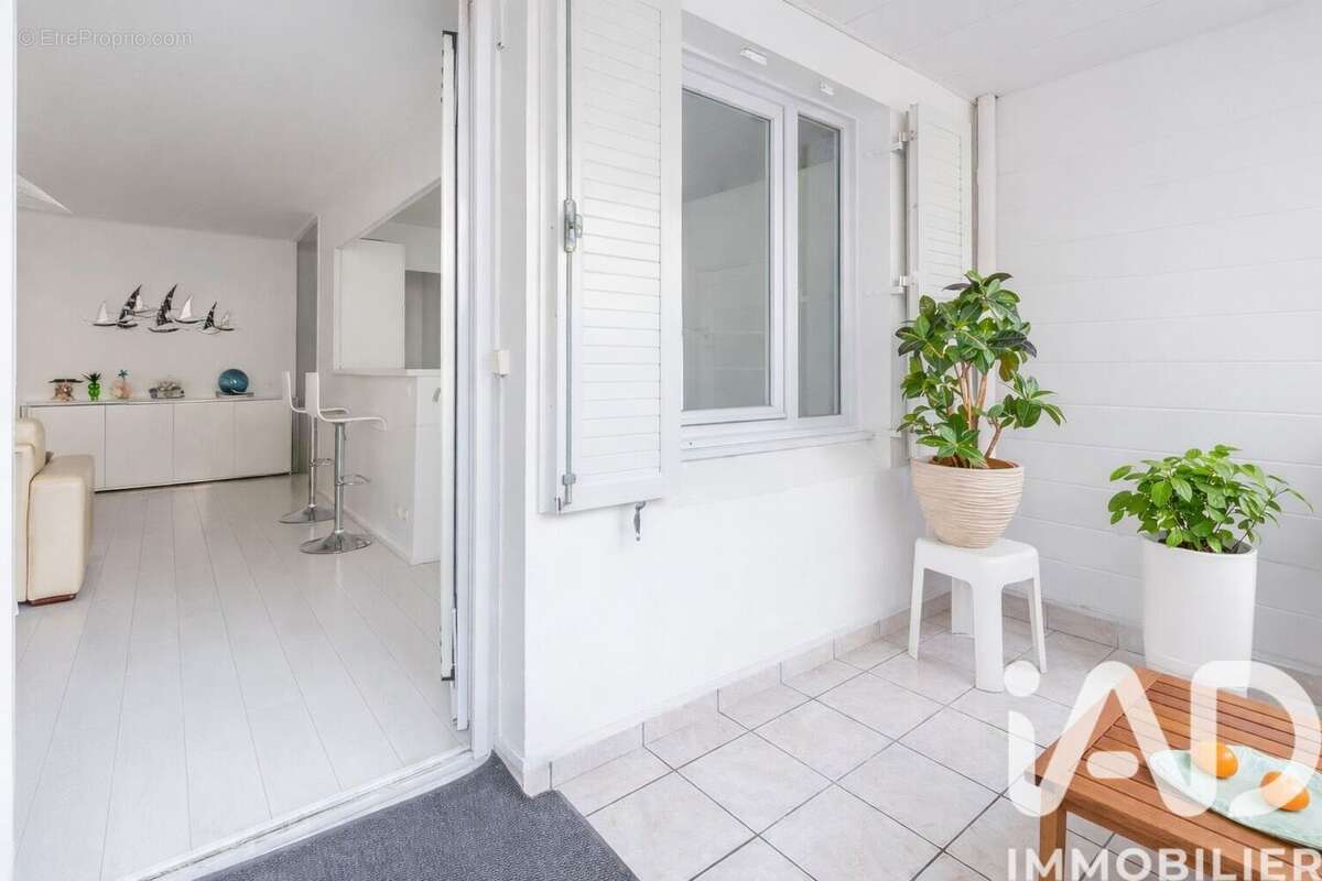 Photo 2 - Appartement à VIRY-CHATILLON