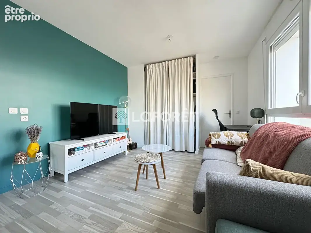 Appartement à GENNEVILLIERS