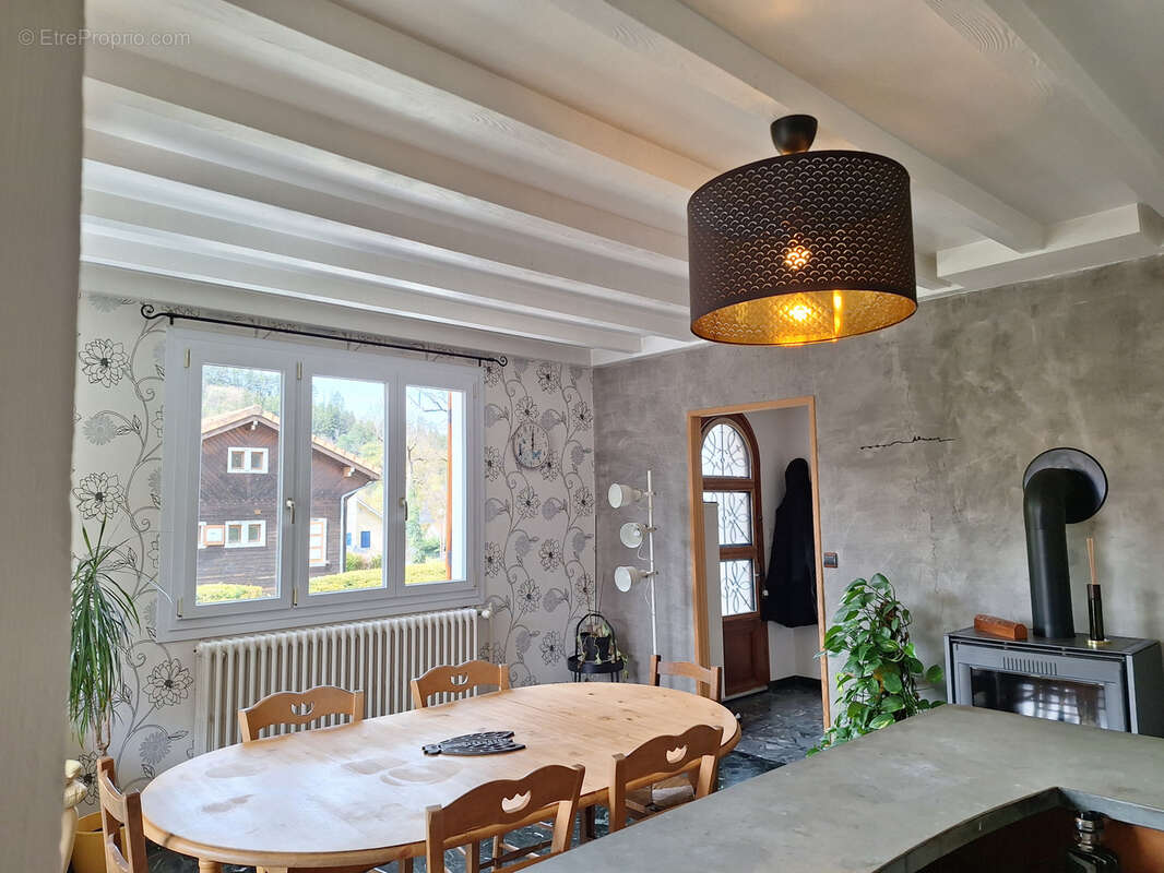 Maison à MONESTIER-DE-CLERMONT