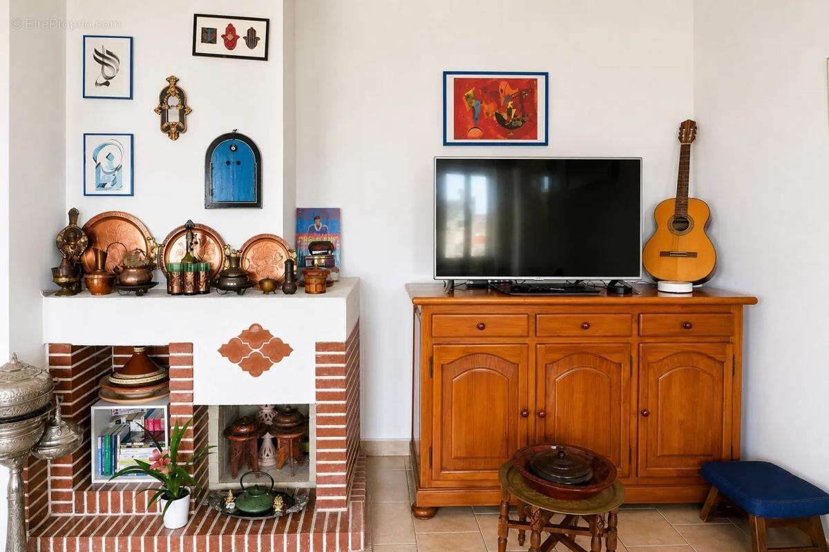 Appartement à MARSEILLE-4E