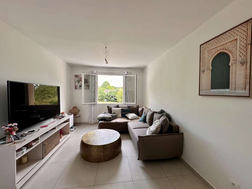 Maison de village rénovée avec jardin et potentiel d'aménagement - photo 4