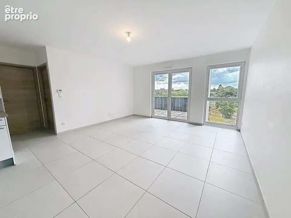 THIONVILLE - Appartement F3 terrasse - grand garage & parking extérieur privé -- 279 000,- € - photo 5