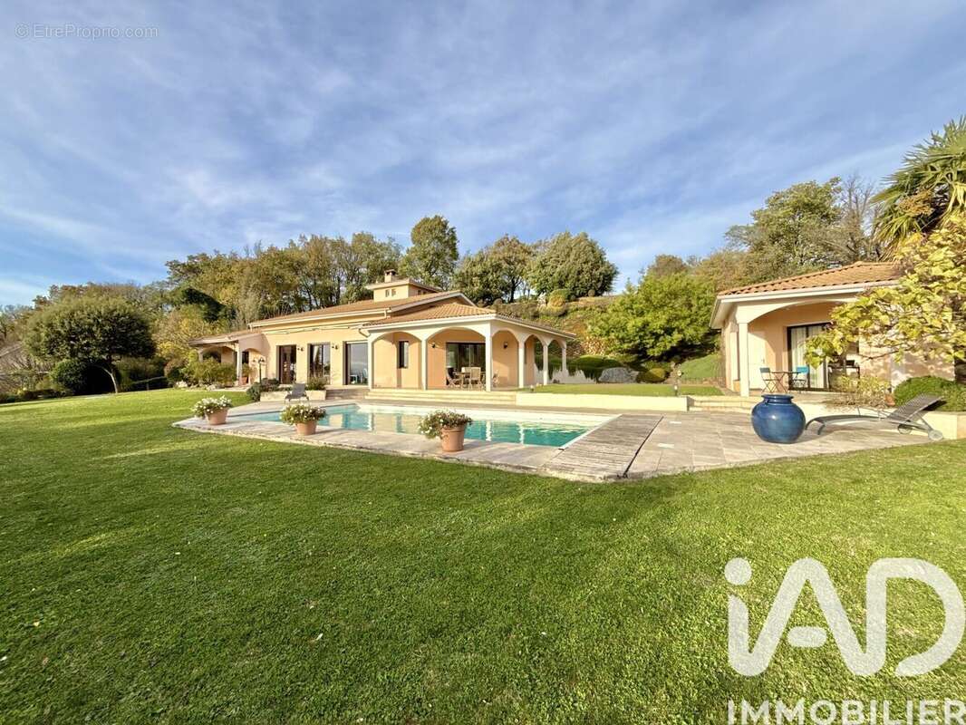 Photo 2 - Maison à SAINT-LATTIER