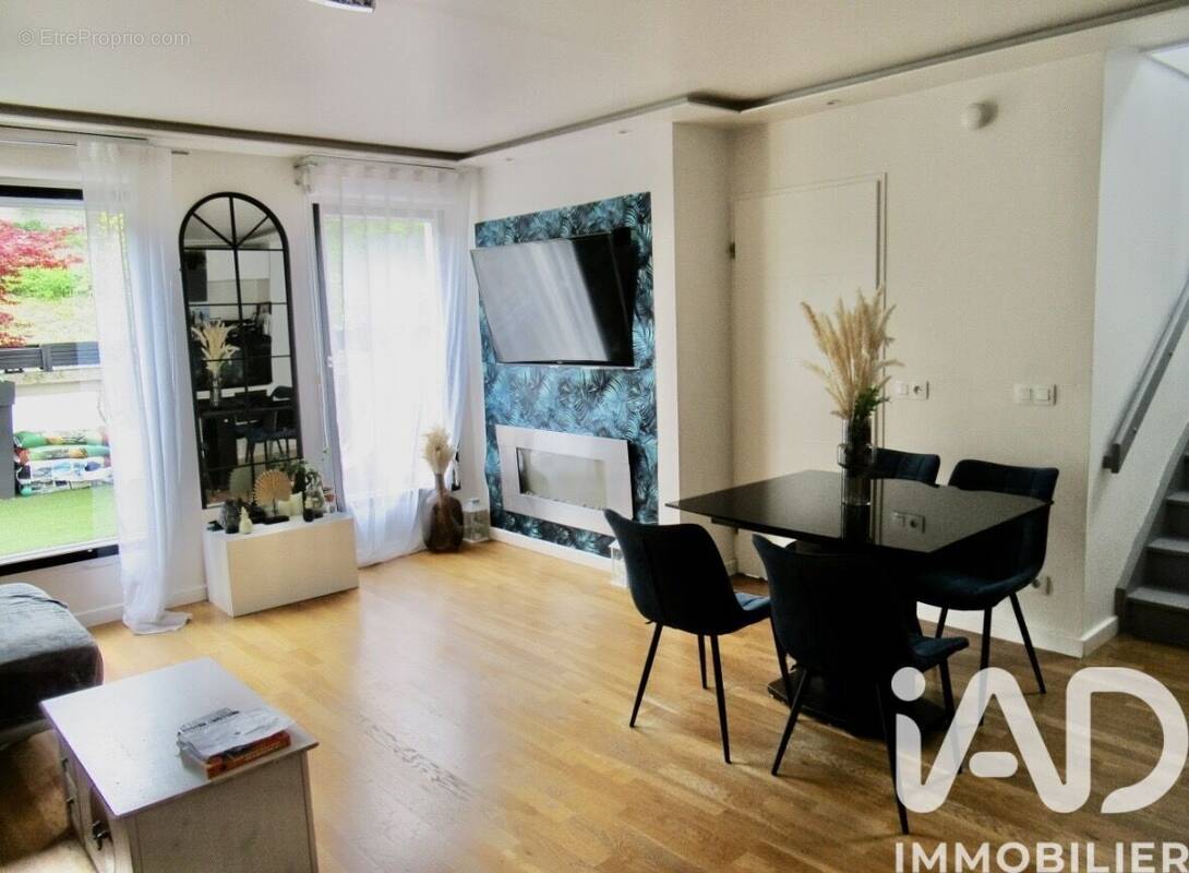 Photo 1 - Appartement à VILLEMOMBLE