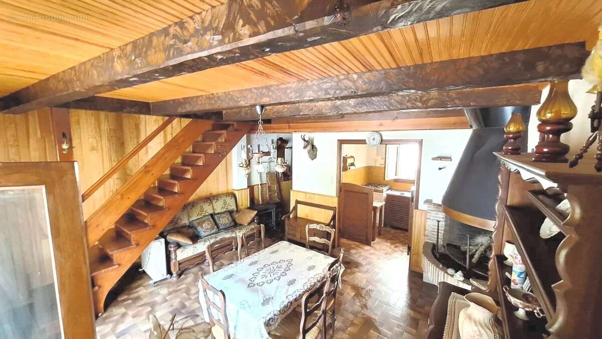 Appartement à ENTRAUNES