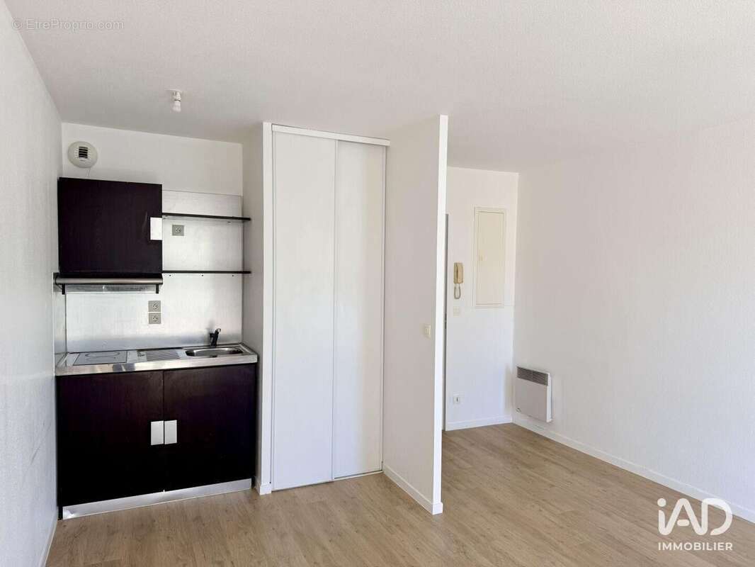 Photo 2 - Appartement à SENS