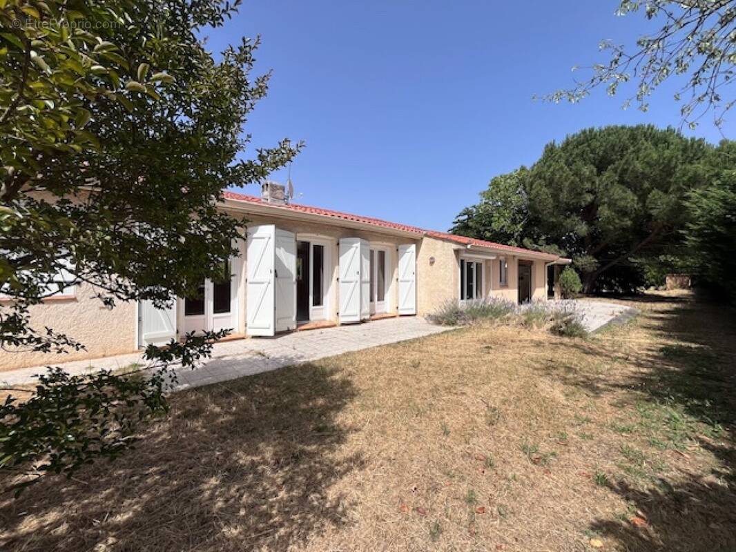 Maison à FONTENILLES