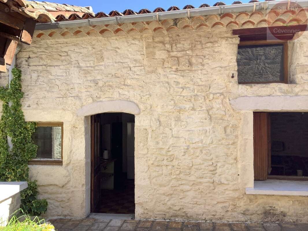 Maison à MEJANNES-LES-ALES