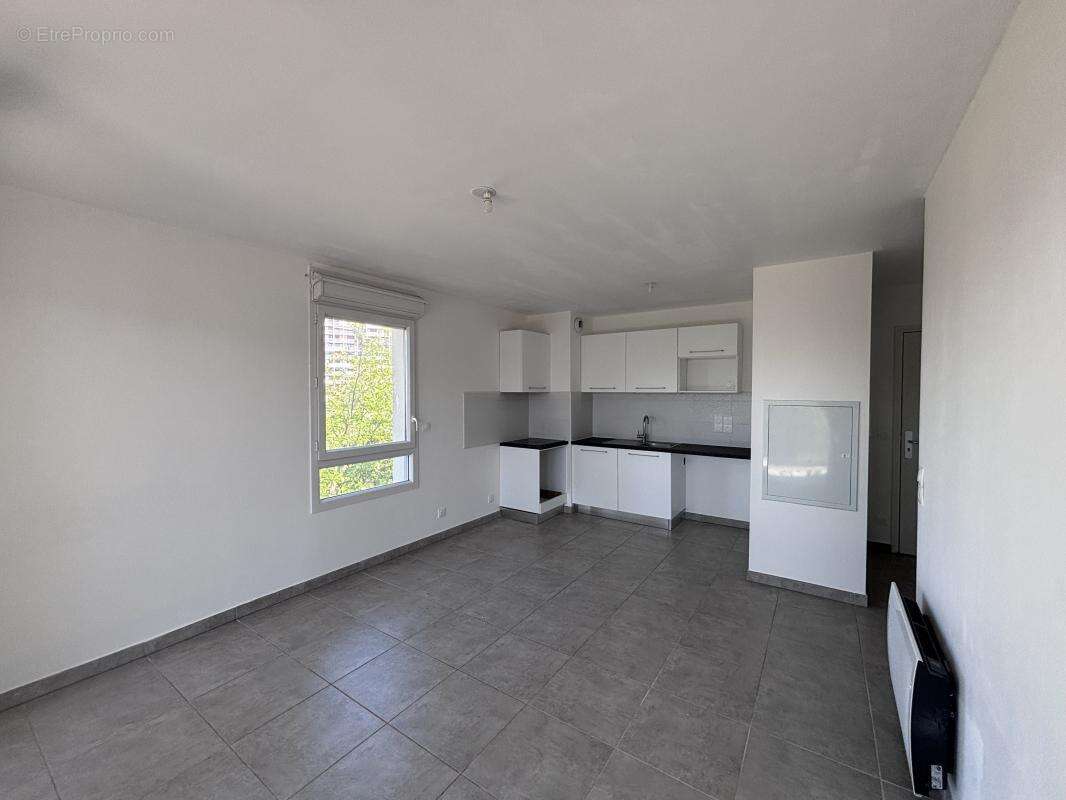 Appartement à MARSEILLE-9E
