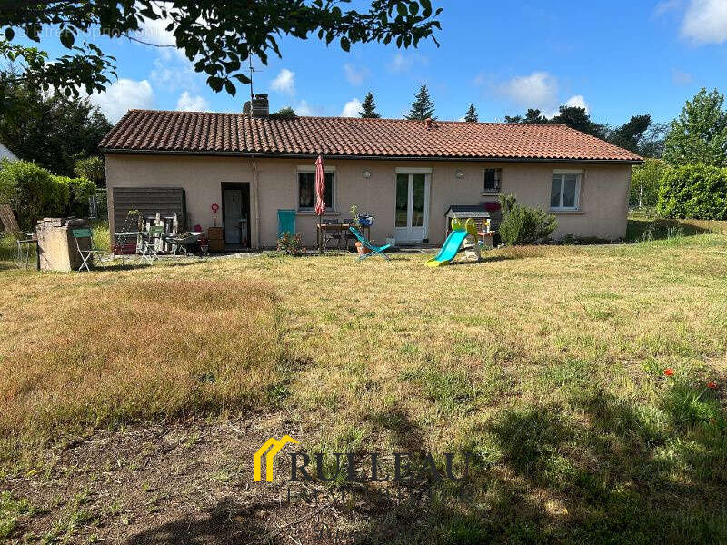 Maison à SAINT-ANDRE-DE-CUBZAC