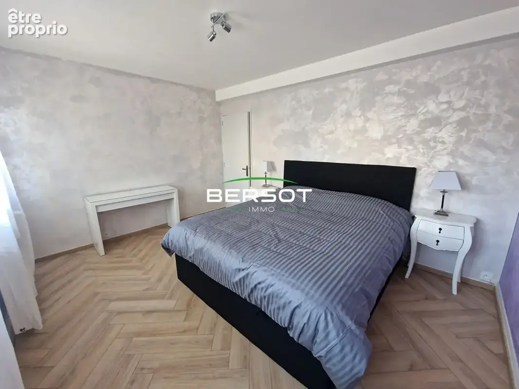 Appartement T4 à Besançon de 92 m² entièrement rénové - photo 15