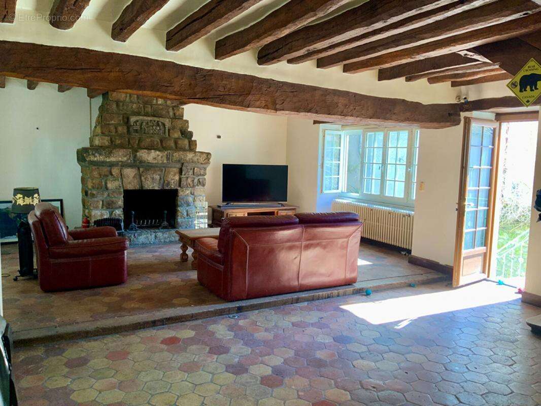 Maison à SAMOIS-SUR-SEINE