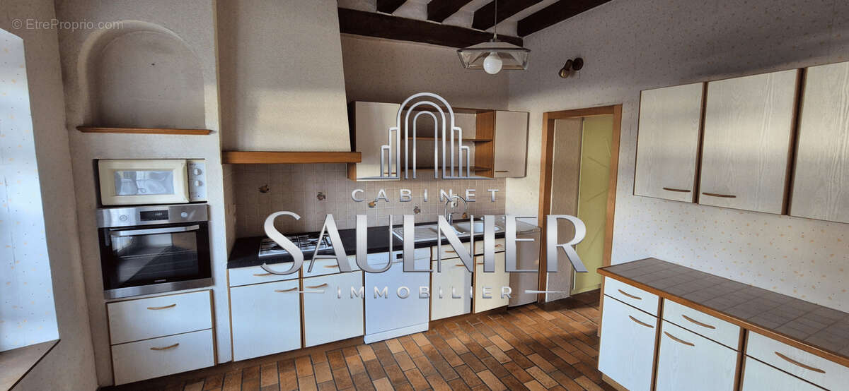 Maison à SAINT-GERVAIS-LA-FORET