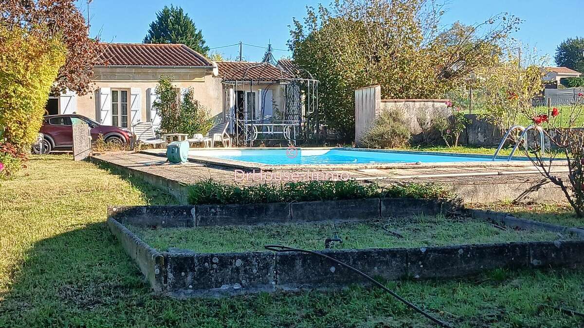 Maison à SALIGNAC