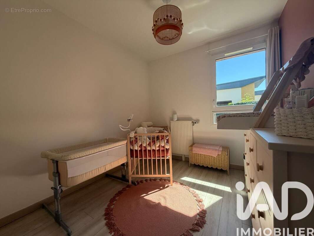 Photo 9 - Appartement à SAINTE-GENEVIEVE-DES-BOIS