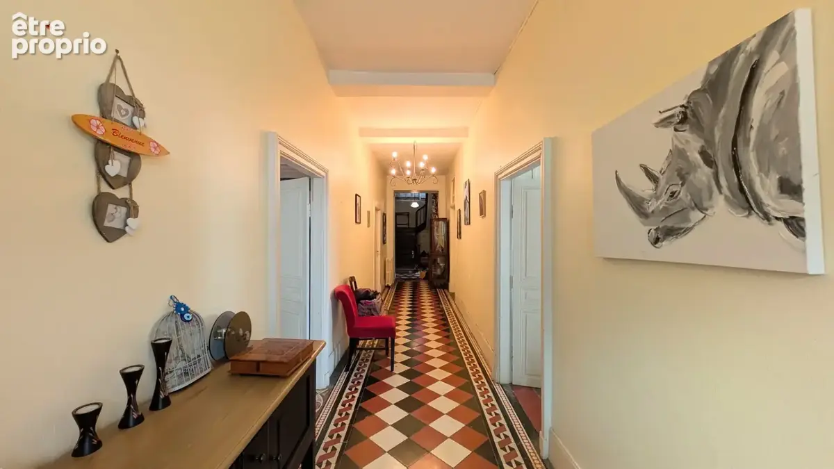 Maison 7 pièce(s) 352 m2 - photo 5