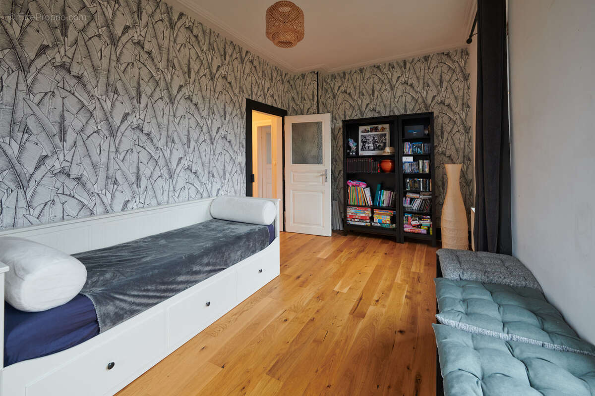 Maison de Maître 199 m2 avec 5 chambres au coeur de Saverne - photo 10