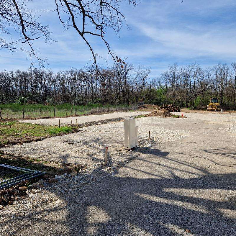 Terrain 346 m² roussillon - photo 2