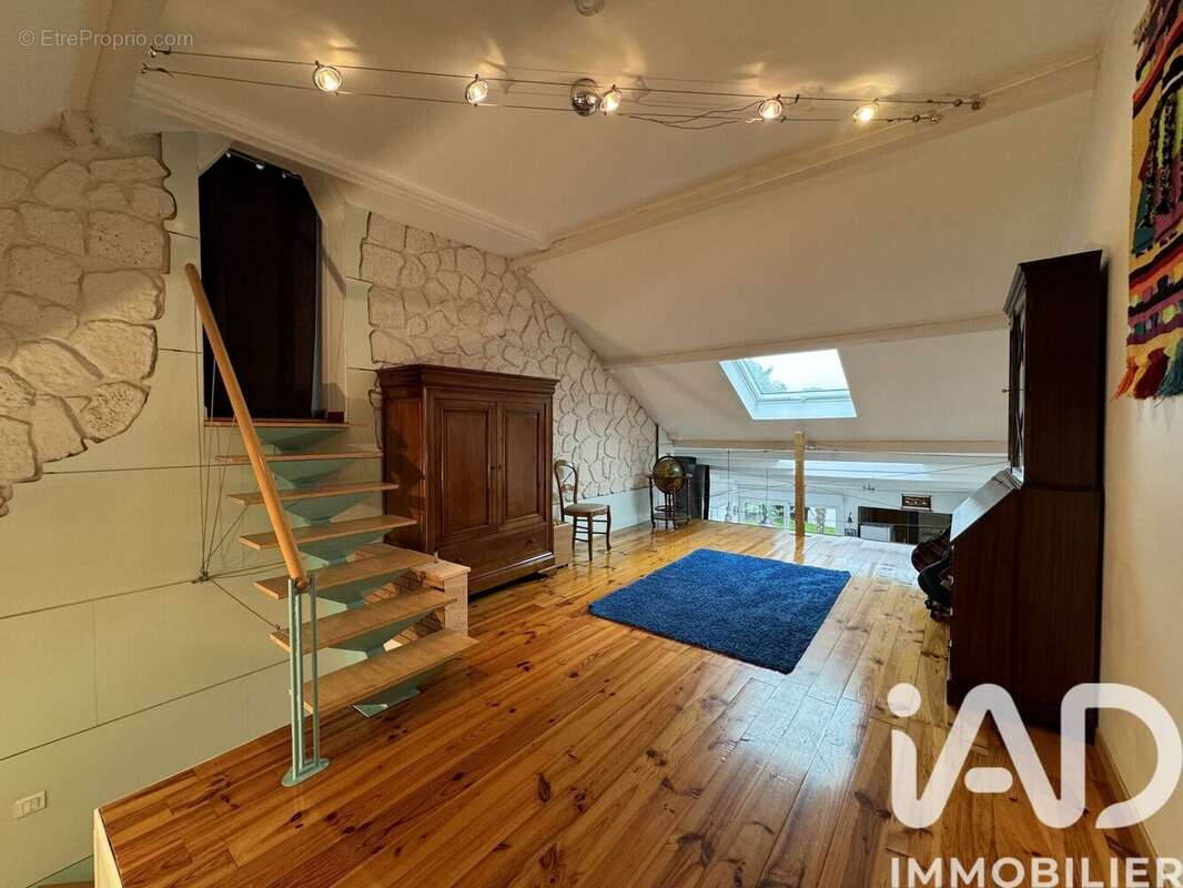 Maison 160 m² à Saint-Herblain  - photo 8