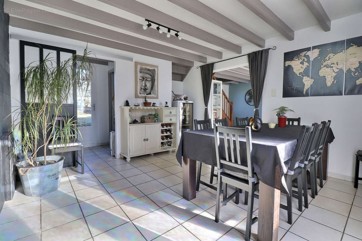 Maison à LANGON