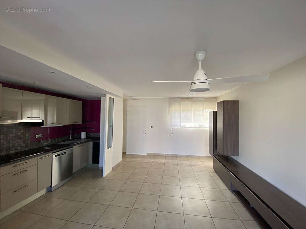 Appartement 71 m² à Saint-Leu  - photo 7