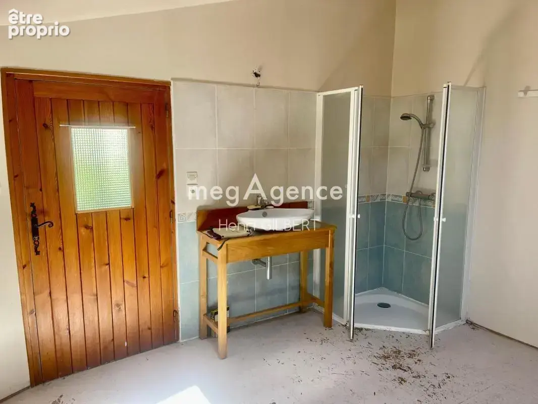 Maison construite en pierre entièrement restaurée - photo 17