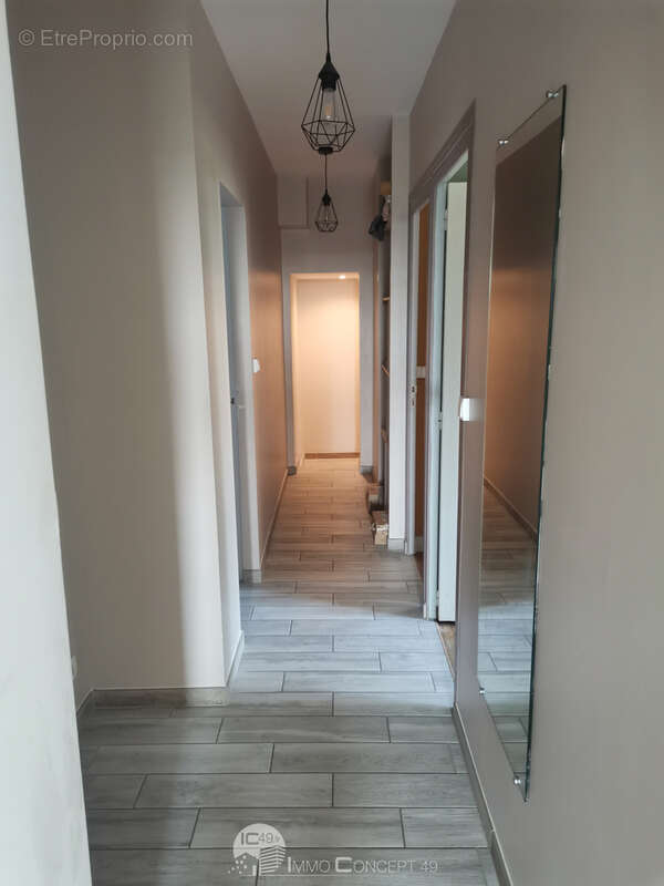 Maison 140 m² à Doue-La-Fontaine  - photo 4