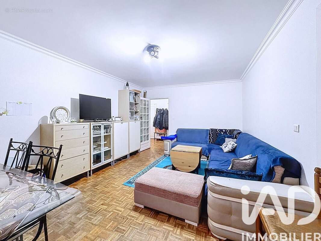 Photo 2 - Appartement à VILLENEUVE-LA-GARENNE