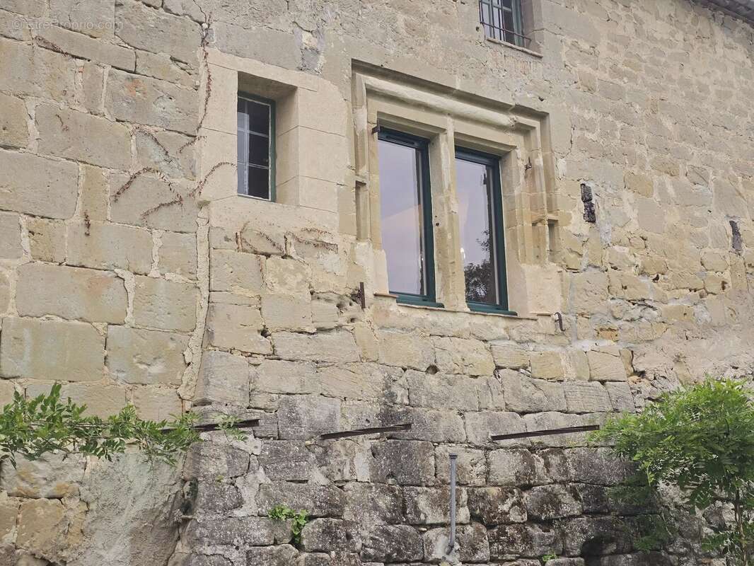 Maison à LAUZUN