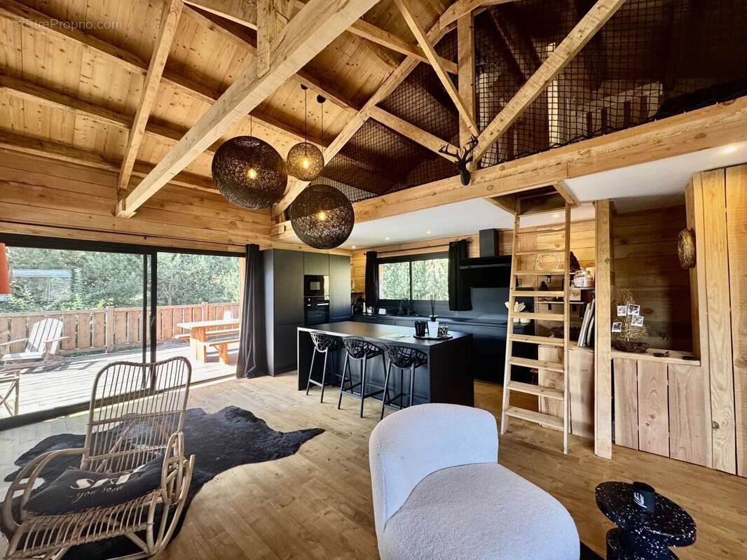 Maison à SAINT-PIERRE-DELS-FORCATS