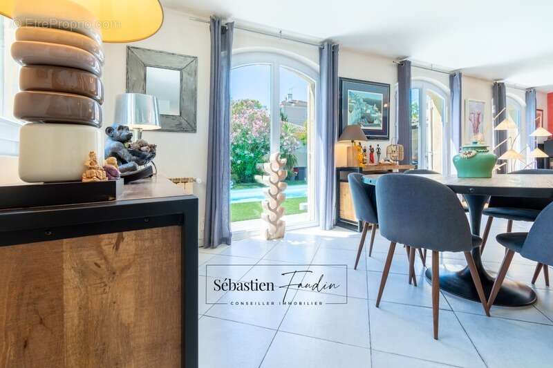 Maison à MARSEILLE-11E