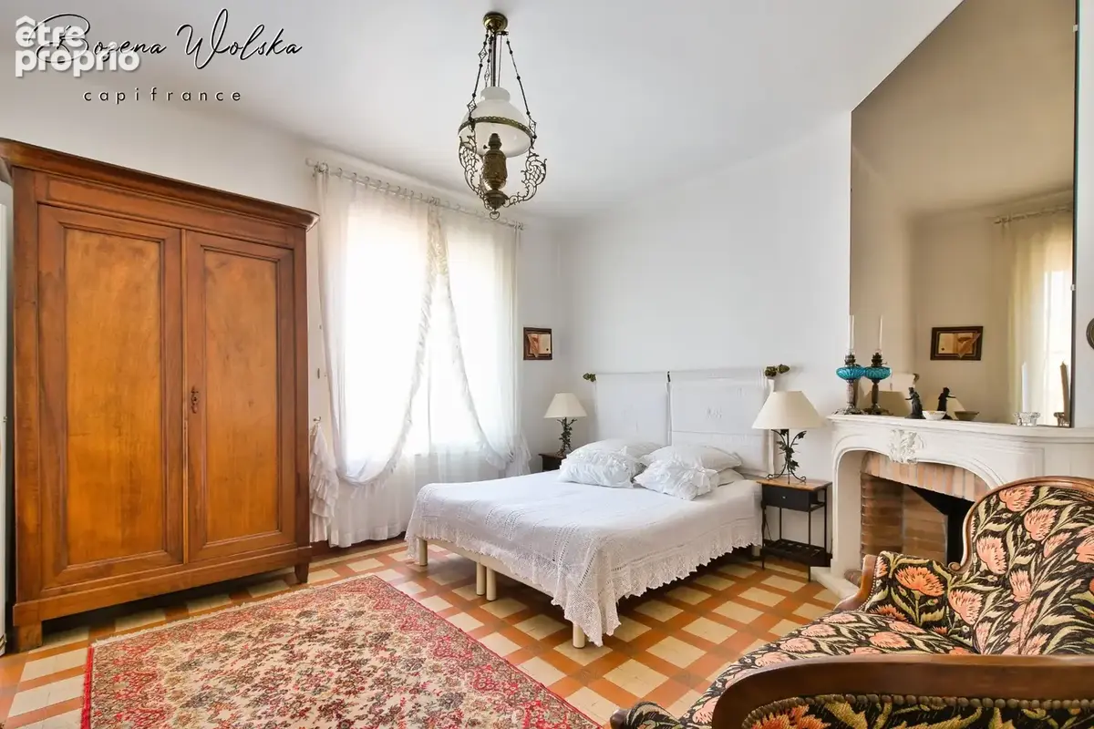 Maison de charme - T6 à vendre avec jardin, piscine, garage et atelier à Istres ( 13) - photo 10