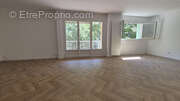 Appartement à VENELLES