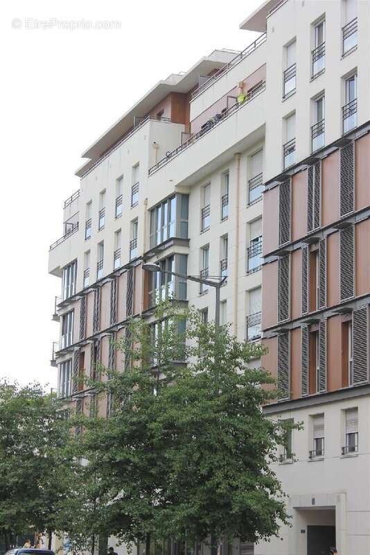 Appartement à BOIS-COLOMBES