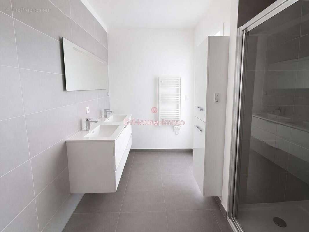 Appartement 47 m² à Ajaccio  - photo 4