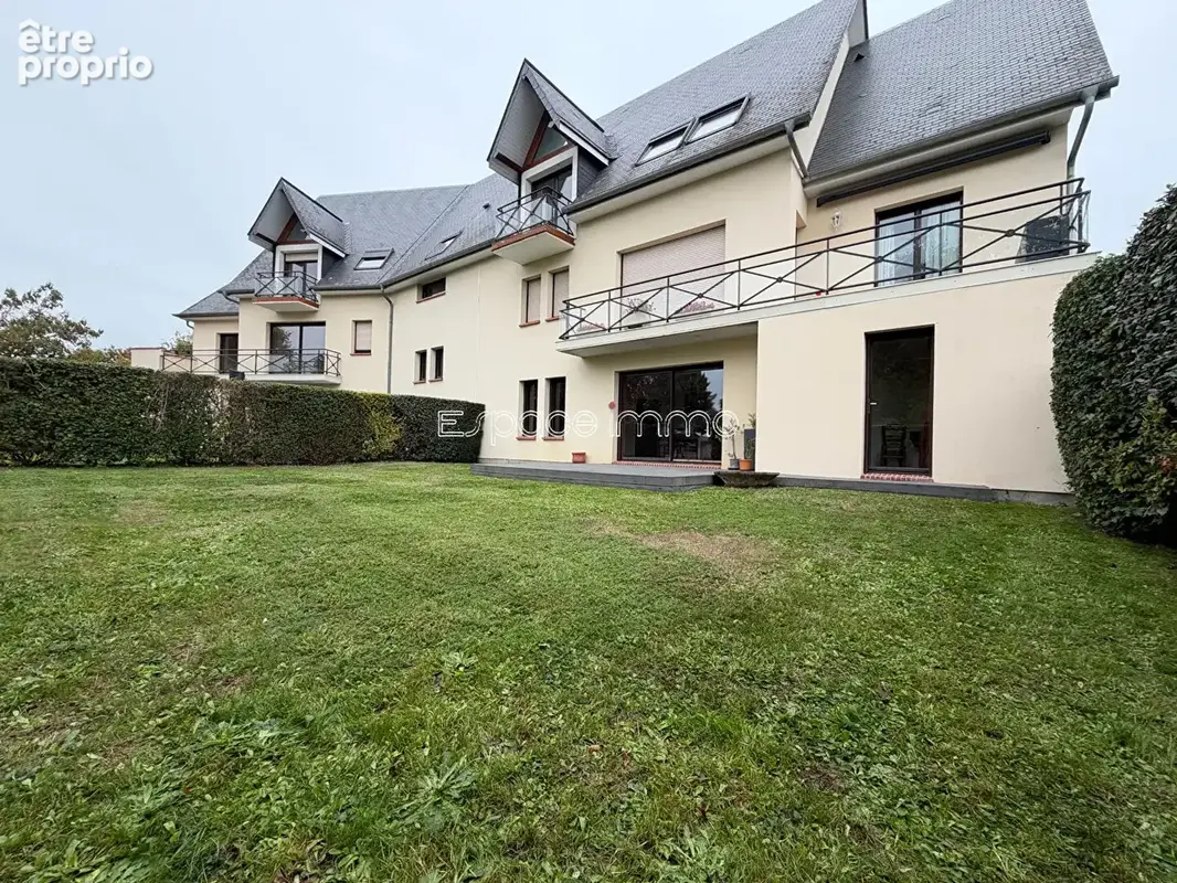 Appartement t5 - 112m² - 2 chambres - rez de jardin - garage - place de stationnement - cave - photo 1