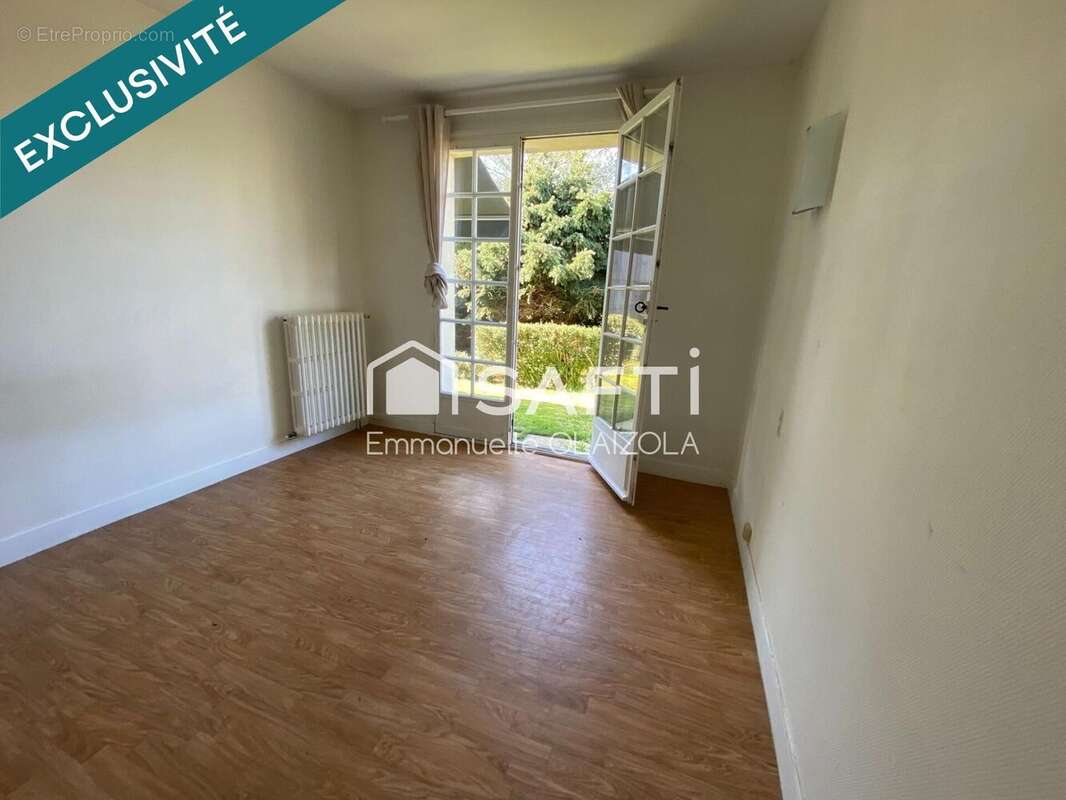 Photo 8 - Maison à SAINT-ARNOULT-EN-YVELINES