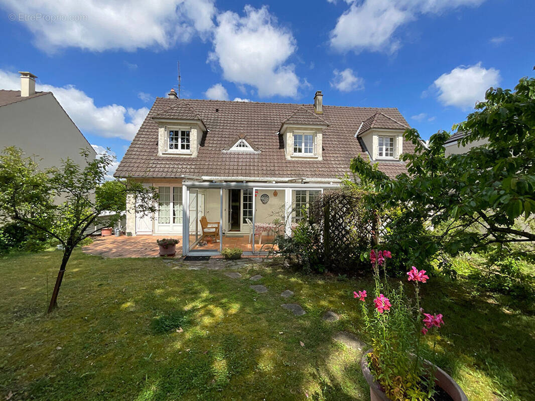 Maison à CONFLANS-SAINTE-HONORINE