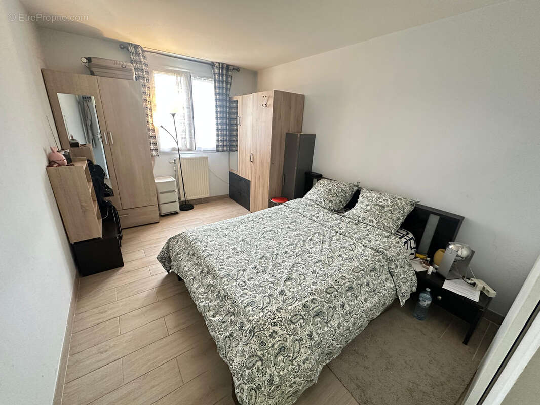 Appartement à RIS-ORANGIS